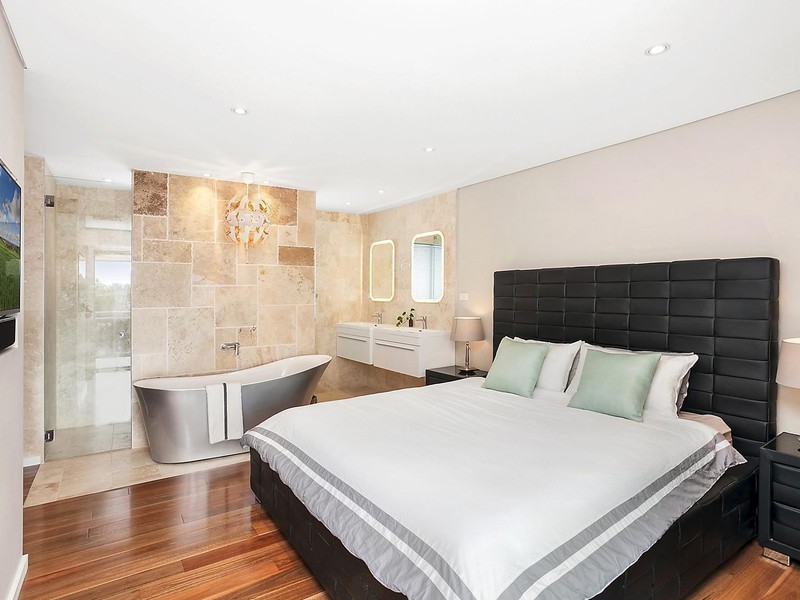 10 Oak Place, Banksia NSW 2216