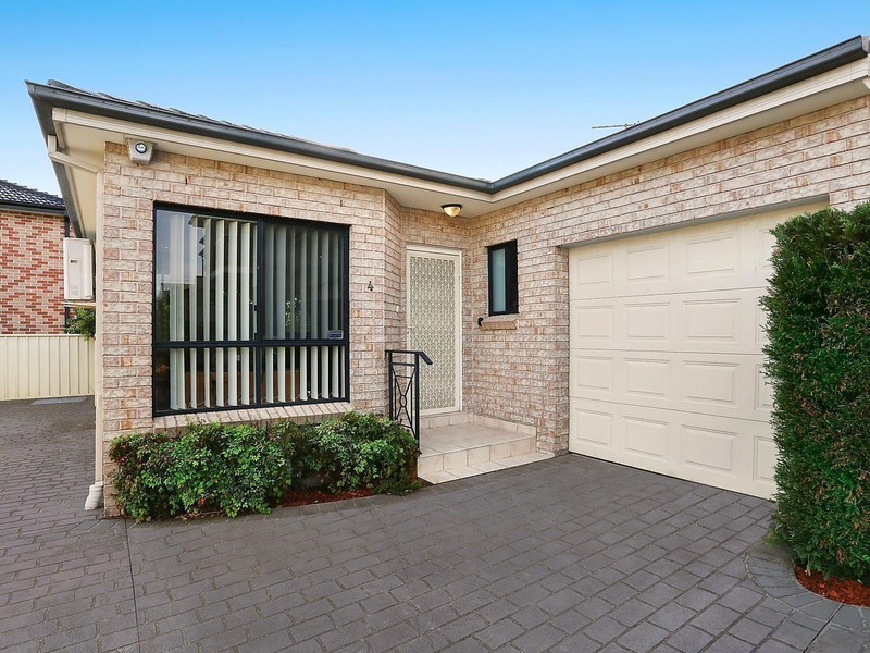 4/6 Albert Street, Bexley NSW 2207