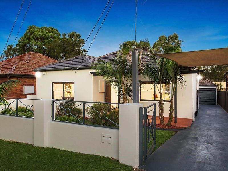 10 Warejee Street, Kingsgrove NSW 2208