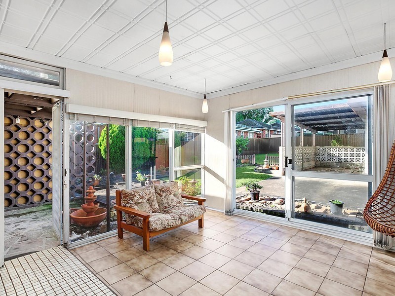 10 Narramore Street, Kingsgrove NSW 2208