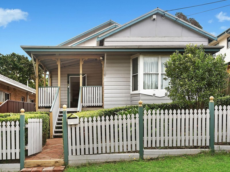 4 St Catherine Street, Mortdale NSW 2223