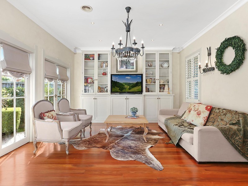 35 Tanner Avenue, Carlton NSW 2218