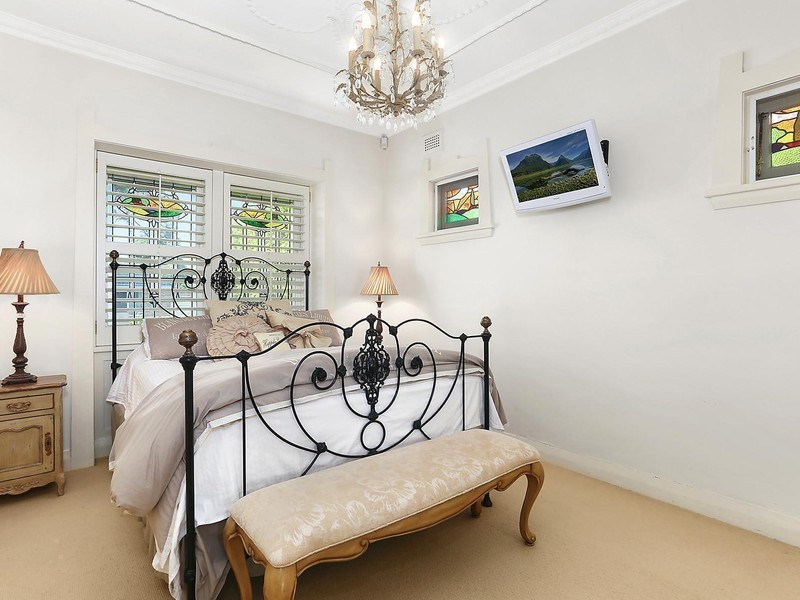 35 Tanner Avenue, Carlton NSW 2218