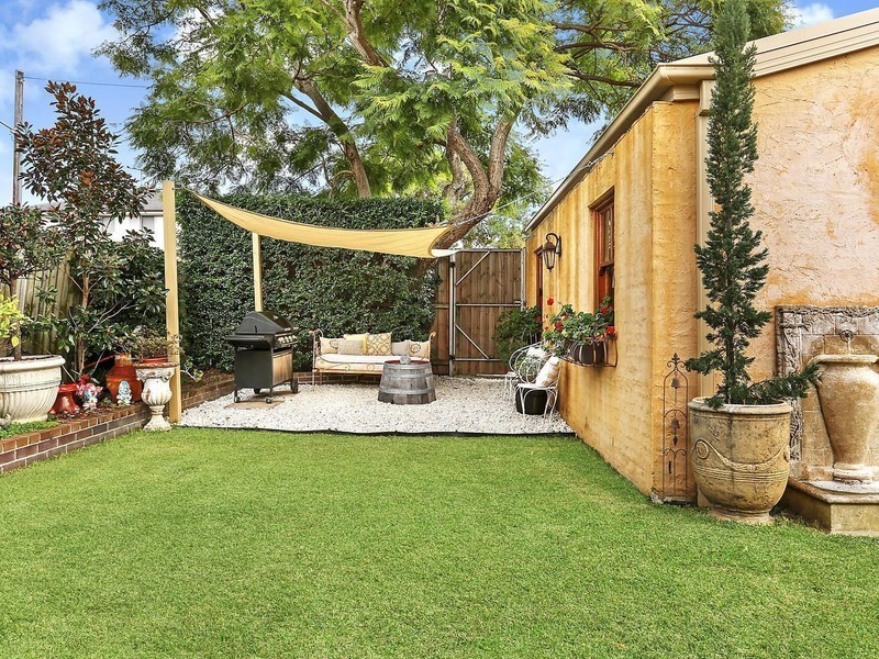 35 Tanner Avenue, Carlton NSW 2218