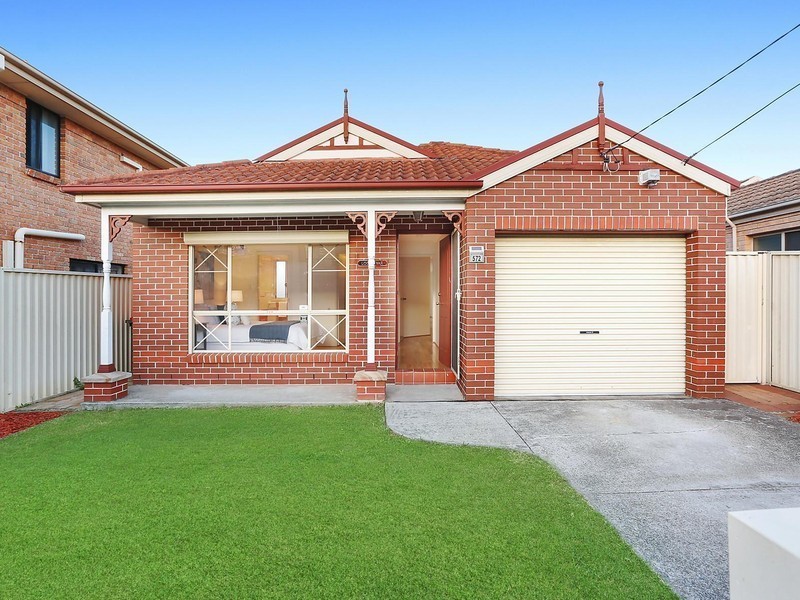 572 Forest Road, Bexley NSW 2207