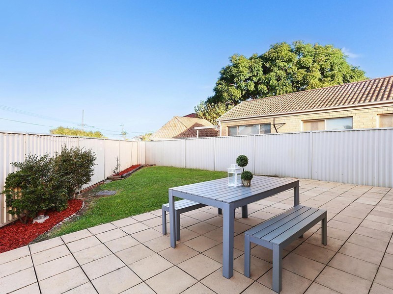 572 Forest Road, Bexley NSW 2207