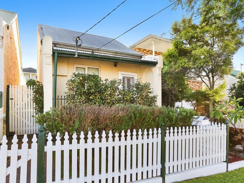 23 Gibbes Street, Banksia NSW 2216