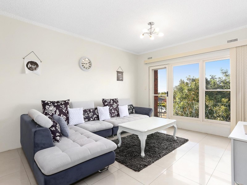 1/12 Monomeeth Street, Bexley NSW 2207