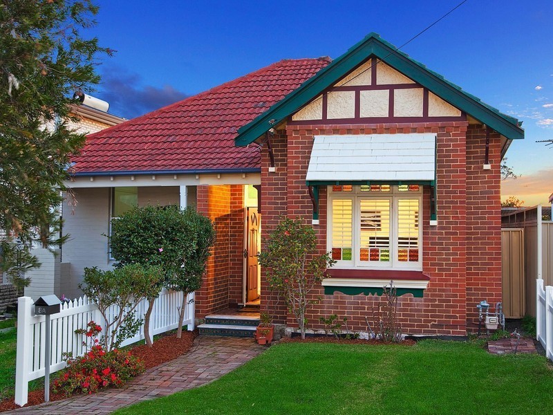 8A Woodford Road, Rockdale NSW 2216