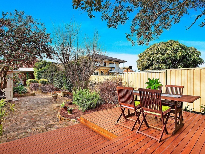 8A Woodford Road, Rockdale NSW 2216