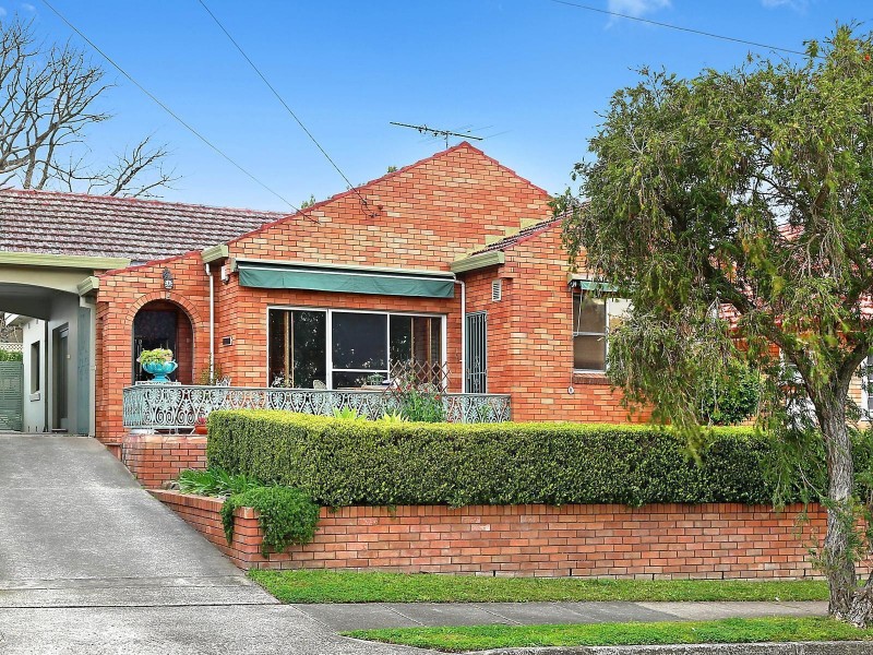 64 Vista Street, Sans Souci NSW 2219