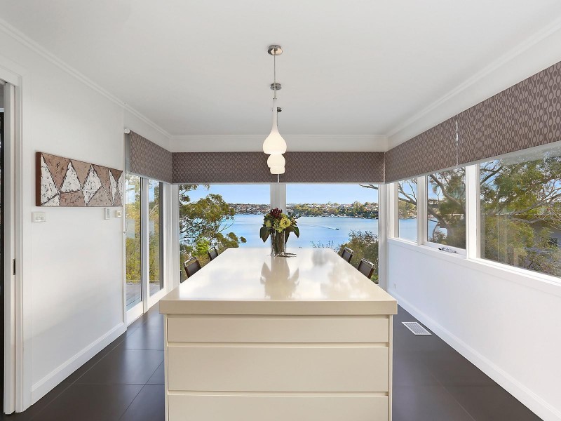 8 Pleasant Way, Blakehurst NSW 2221