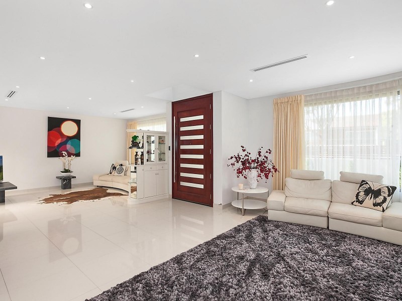 80 Edgbaston Road, Beverly Hills NSW 2209