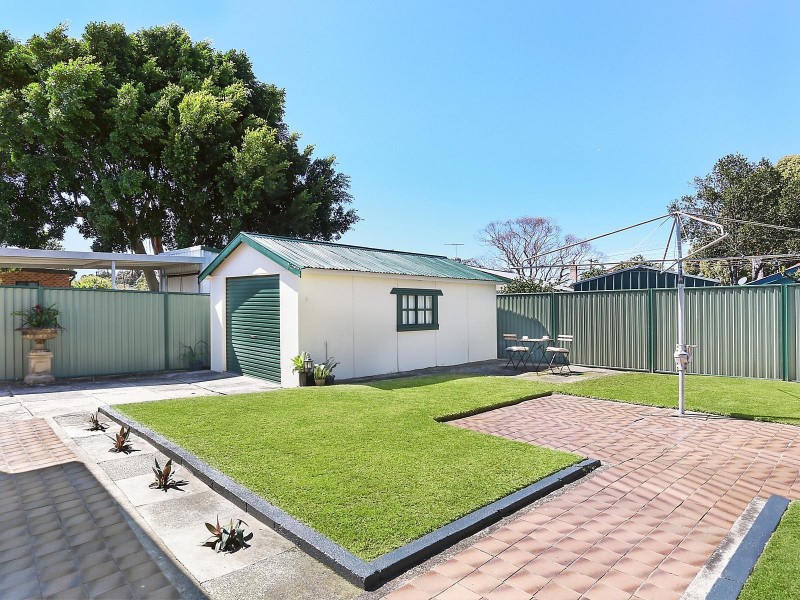 38 Prince Edward Street, Carlton NSW 2218