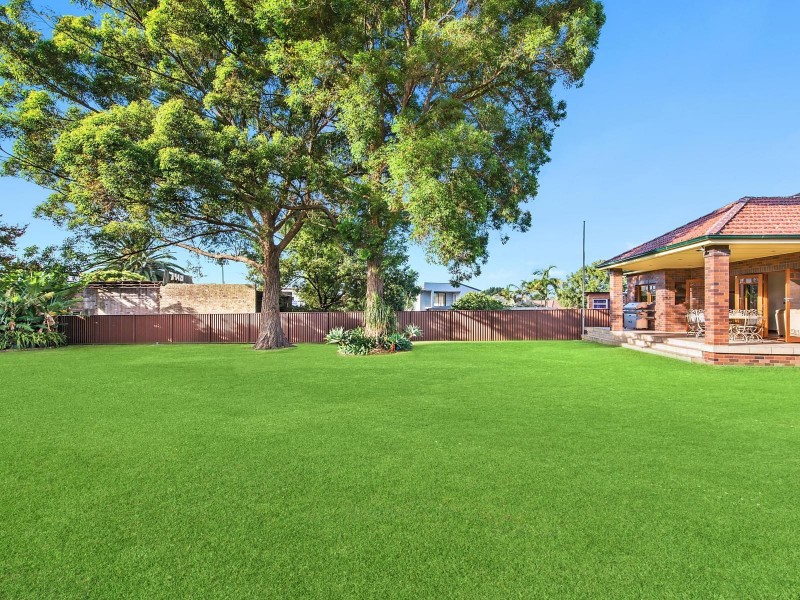 15 Kinsel Grove, Bexley NSW 2207