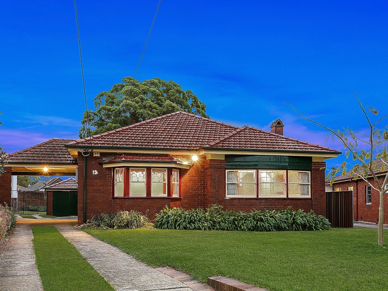 15 Kinsel Grove, Bexley NSW 2207