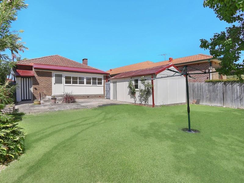 7 Halley Avenue, Bexley NSW 2207