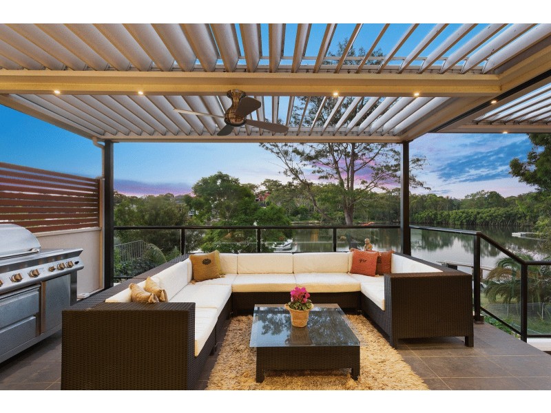 9 Queens Road, Connells Point NSW 2221