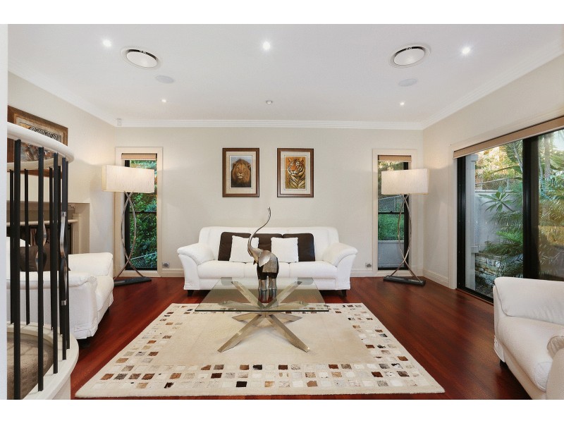 9 Queens Road, Connells Point NSW 2221