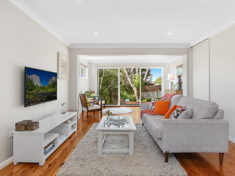 10 Saunders Bay Road, Caringbah South NSW 2229