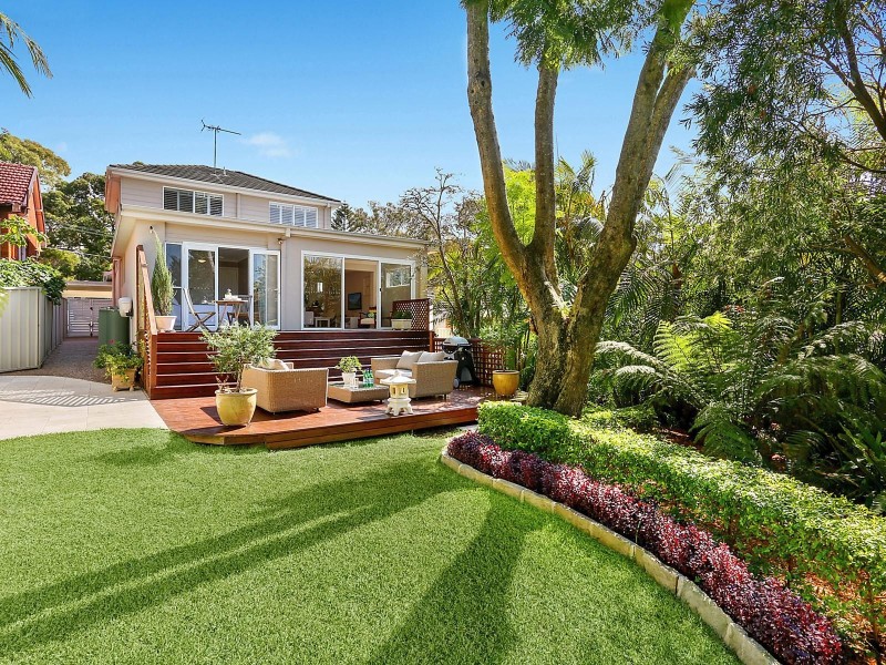 10 Saunders Bay Road, Caringbah South NSW 2229