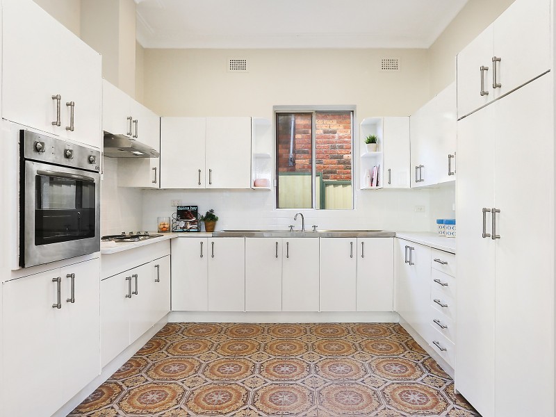 15 Campbell Street, Bexley NSW 2207