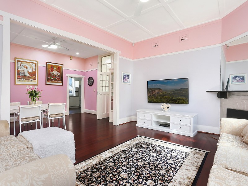 5 Highworth Avenue, Bexley NSW 2207