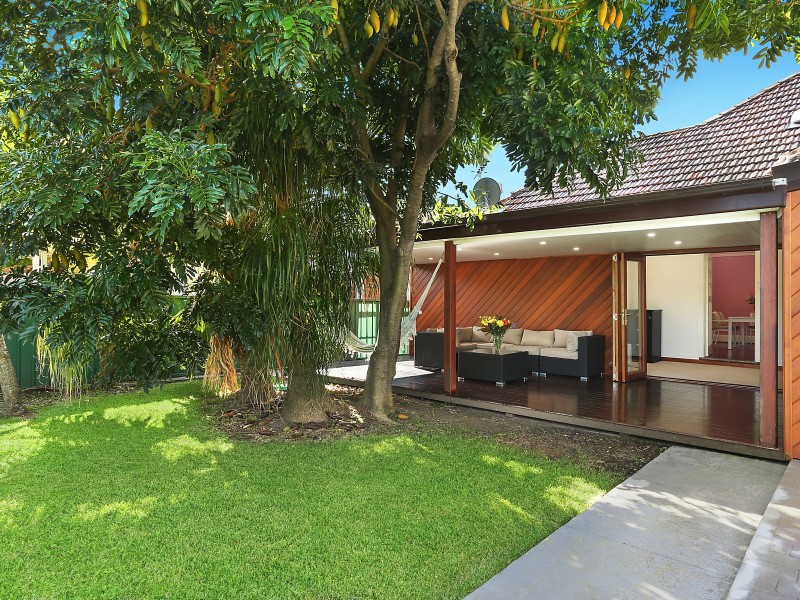 5 Highworth Avenue, Bexley NSW 2207