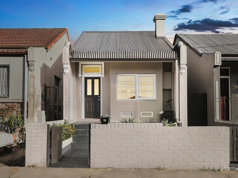 15 Farr Street, Banksia NSW 2216