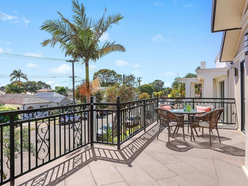 49 Barton Street, Kogarah NSW 2217