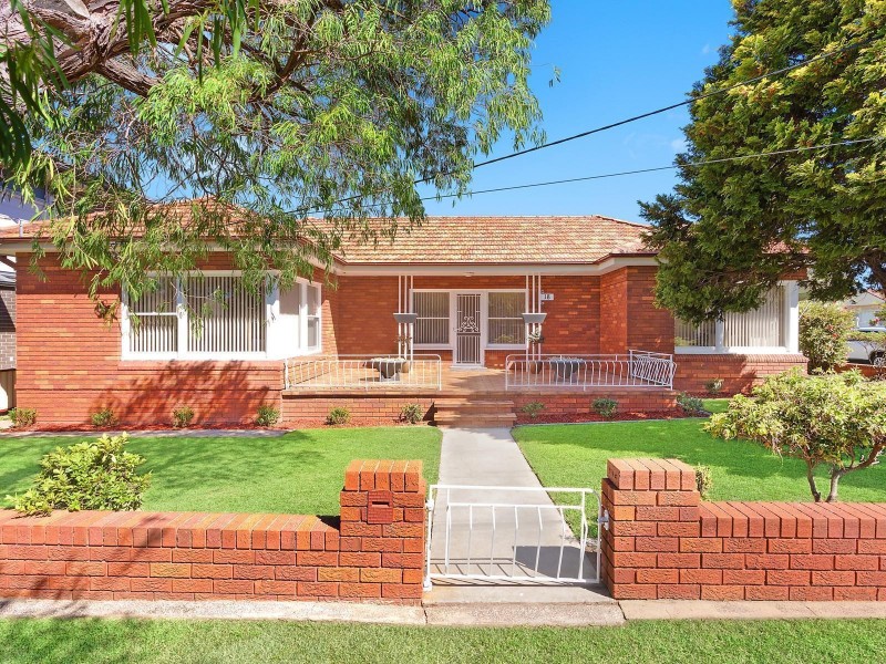 18 Fairway Avenue, Kogarah NSW 2217