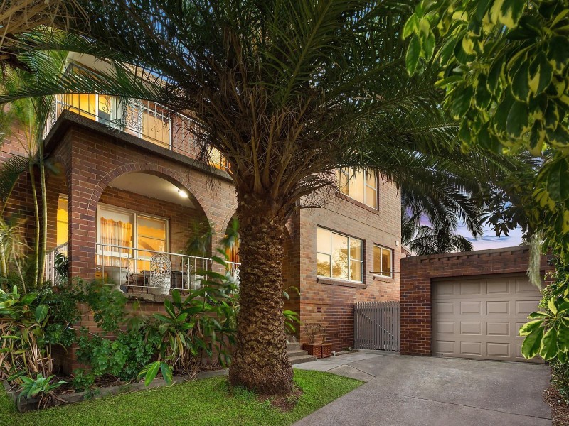 12 Docos Crescent, Bexley NSW 2207