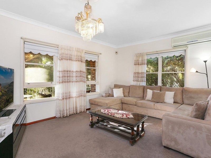 12 Docos Crescent, Bexley NSW 2207