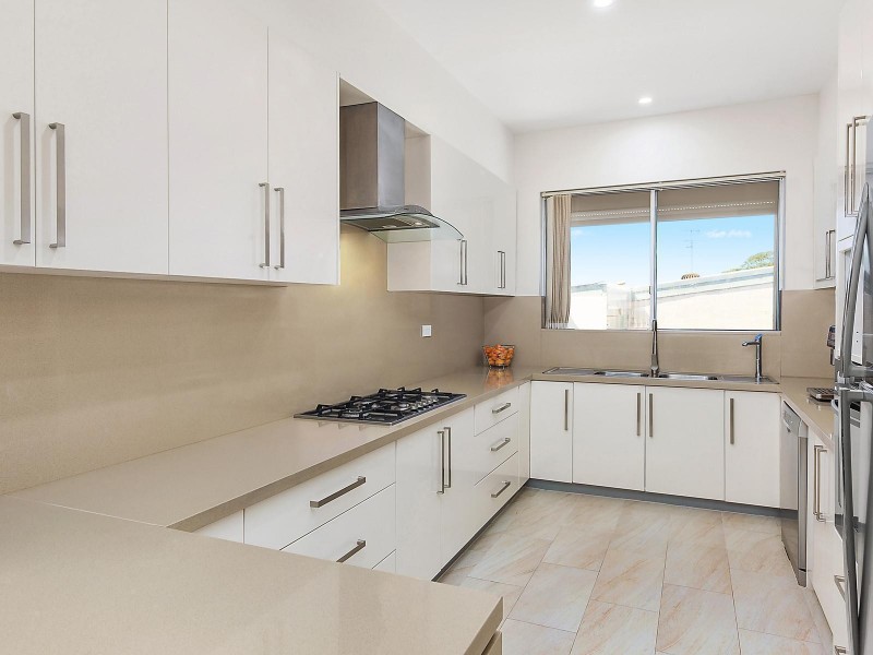 16 Lymington Street, Bexley NSW 2207