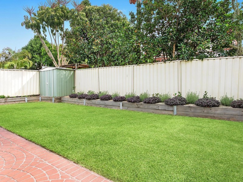 3 Fleet Street, Carlton NSW 2218