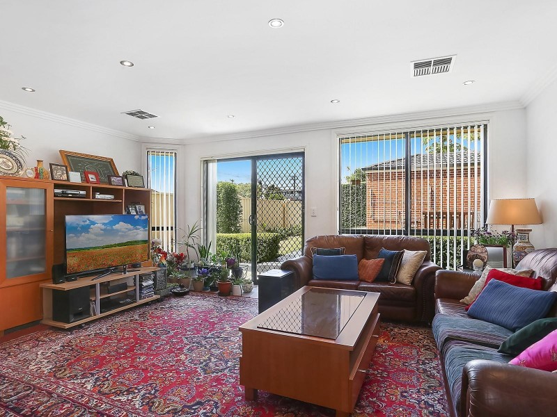 6 Chamberlain Road, Bexley NSW 2207