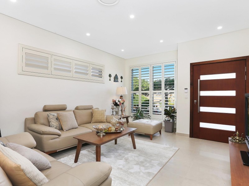 76 Caledonian Street, Bexley NSW 2207