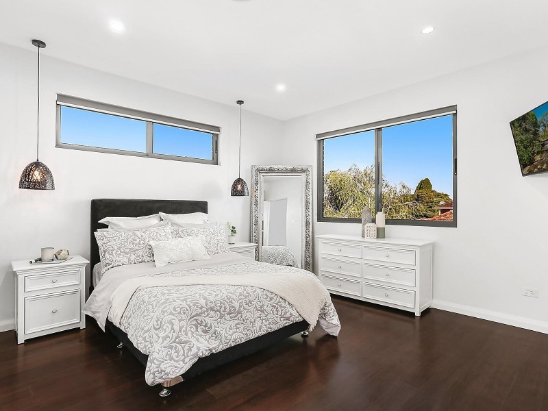 33 Wilson Street, Kogarah NSW 2217