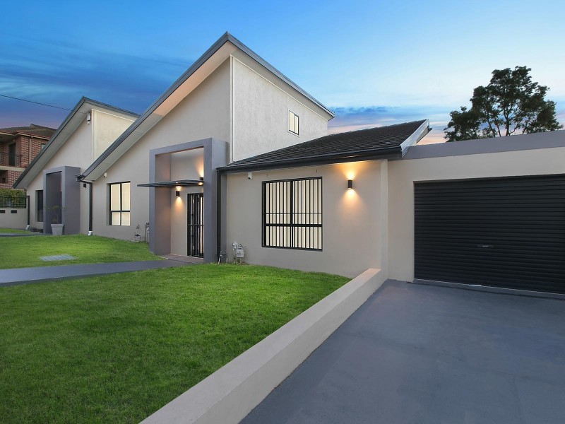 1/113 Mimosa Street, Bexley NSW 2207