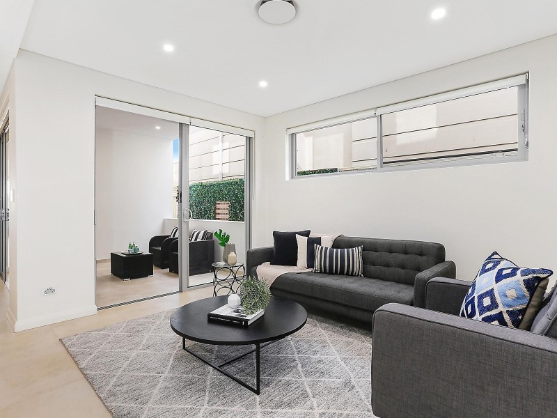 35 Bonanza Parade, Sans Souci NSW 2219