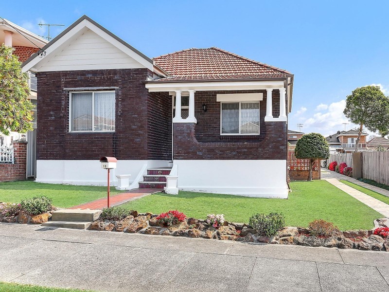 13 Merton Street, Kogarah Bay NSW 2217