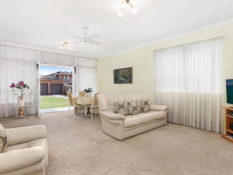 13 Merton Street, Kogarah Bay NSW 2217