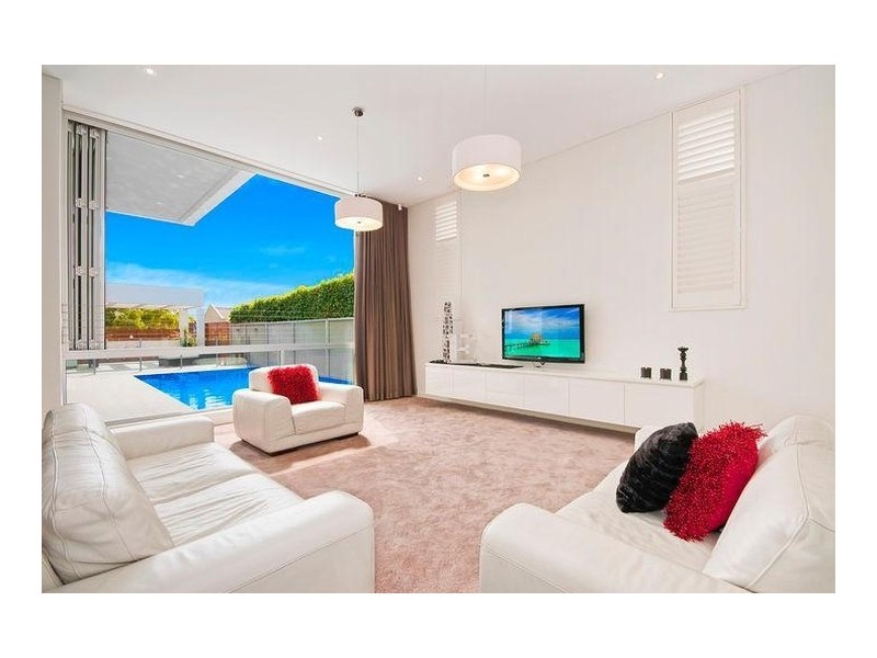 9 Bayswater Avenue, Hurstville Grove NSW 2220