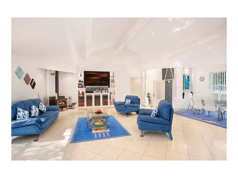 13 Anne Close, Narara NSW 2250