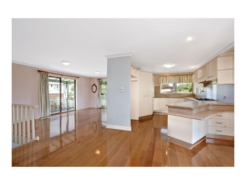 9 Roslyn Place, Noraville NSW 2263