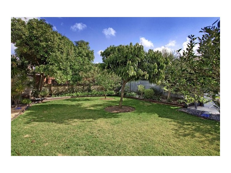 9 Roslyn Place, Noraville NSW 2263