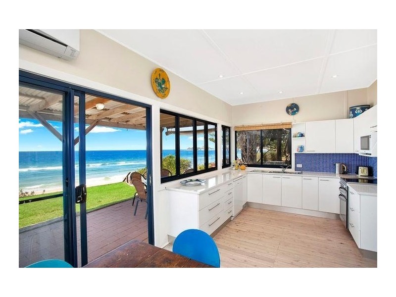 79 Ocean View Drive, Wamberal NSW 2260