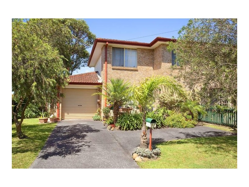 32 Rotherham Street, Bateau Bay NSW 2261