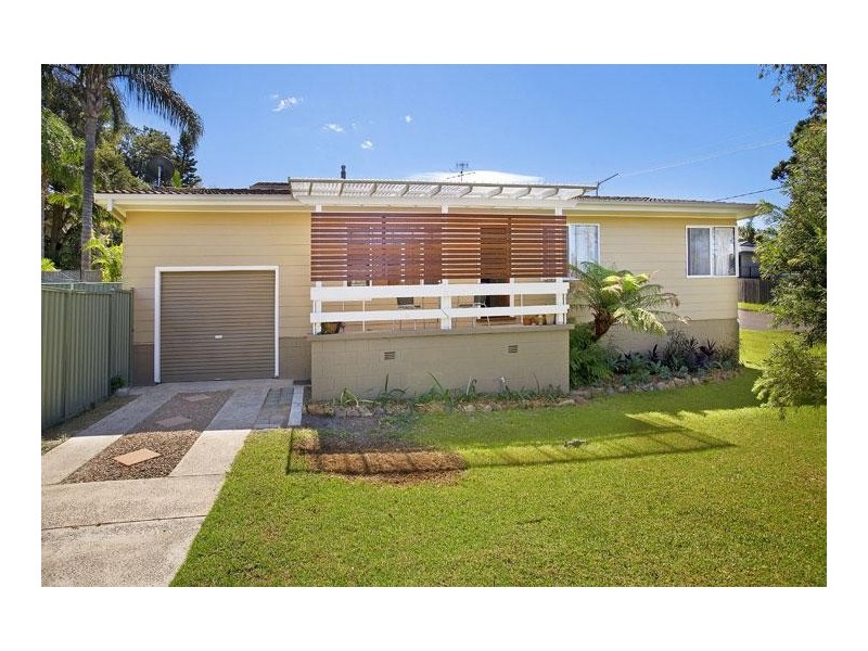 1 Lisa Avenue, Terrigal NSW 2260