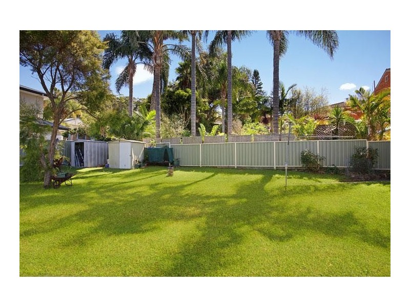 1 Lisa Avenue, Terrigal NSW 2260